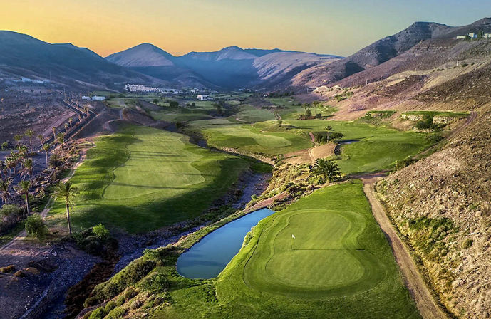 //www.jet2holidays.com/-/media/assets/product images - custom overview groups/fue/livvo jandia golf 150126/fue90590hotellivvojandiagolfwith5roundsofgolfincluded24122502customoverview689x448.jpeg